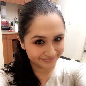 Meet your Posher, Andrea